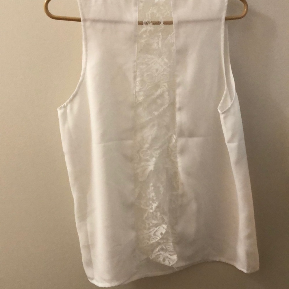 B.B. Dakota white tank top with lace back NWOT